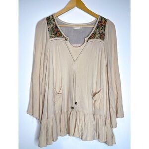 Altar'd State Boho Embroidered Tunic M‎